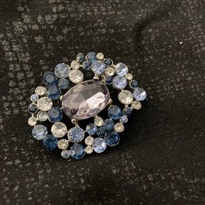 VINTAGE BLUE BROOCHE